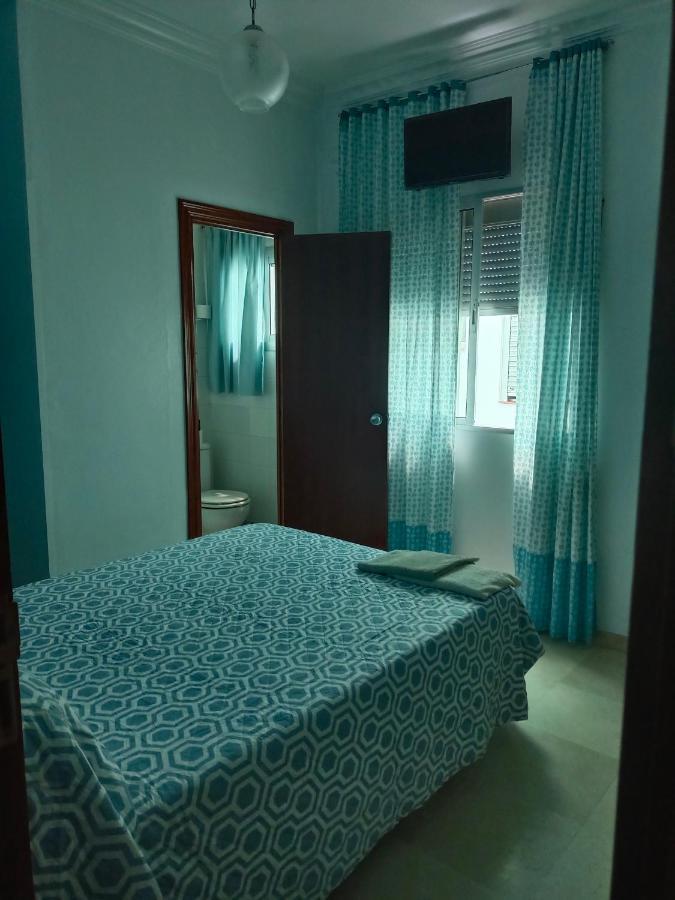 Pension Larra Майрена-дель-Алькор Екстер'єр фото